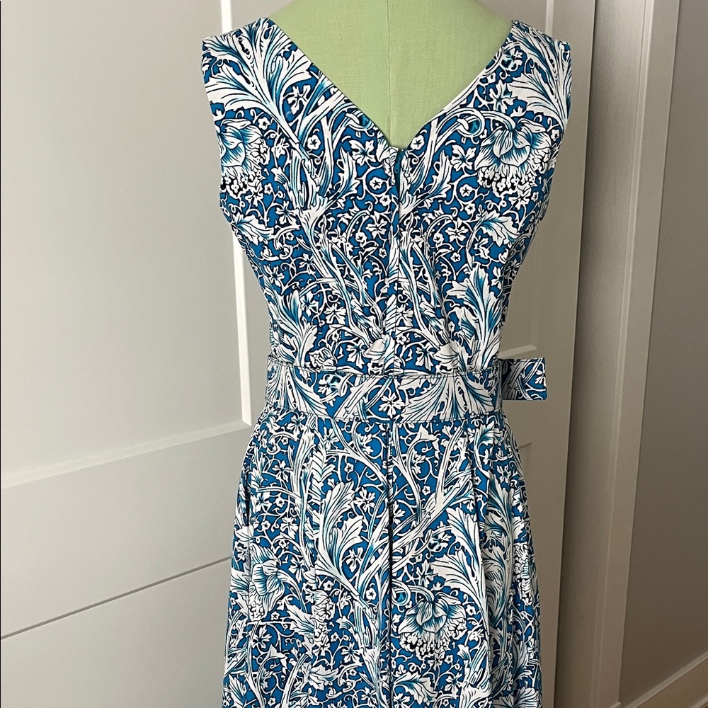 Samantha Sung Blue and White Patterned Midi Dress - Picture 6 of 15